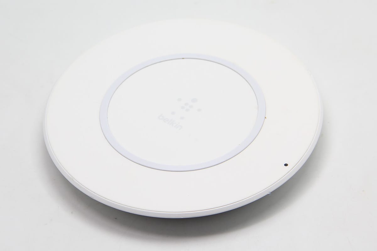 原装贝尔金 F7U027 BOOST↑UP 7.5W无线充电板qi协议适用于苹果 iPhone手机 AirPods 等