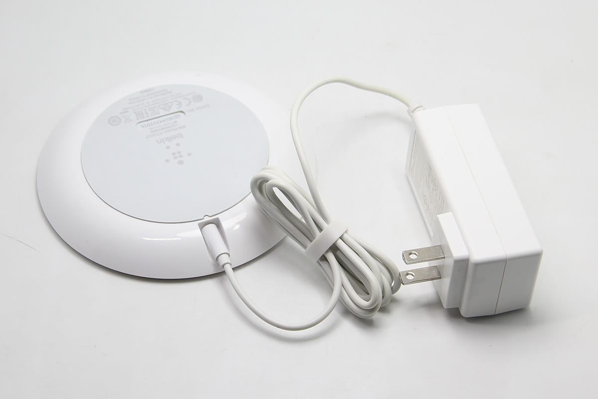 原装贝尔金 F7U027 BOOST↑UP 7.5W无线充电板qi协议适用于苹果 iPhone手机 AirPods 等