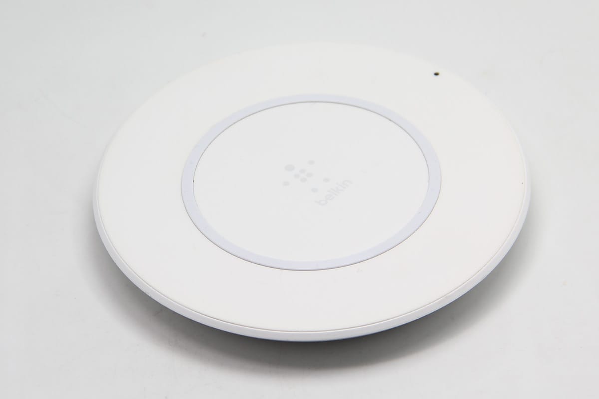 原装贝尔金 F7U027 BOOST↑UP 7.5W无线充电板qi协议适用于苹果 iPhone手机 AirPods 等