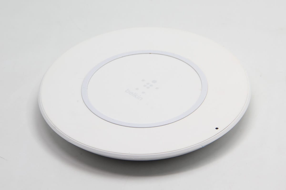 原装贝尔金 F7U027 BOOST↑UP 7.5W无线充电板qi协议适用于苹果 iPhone手机 AirPods 等