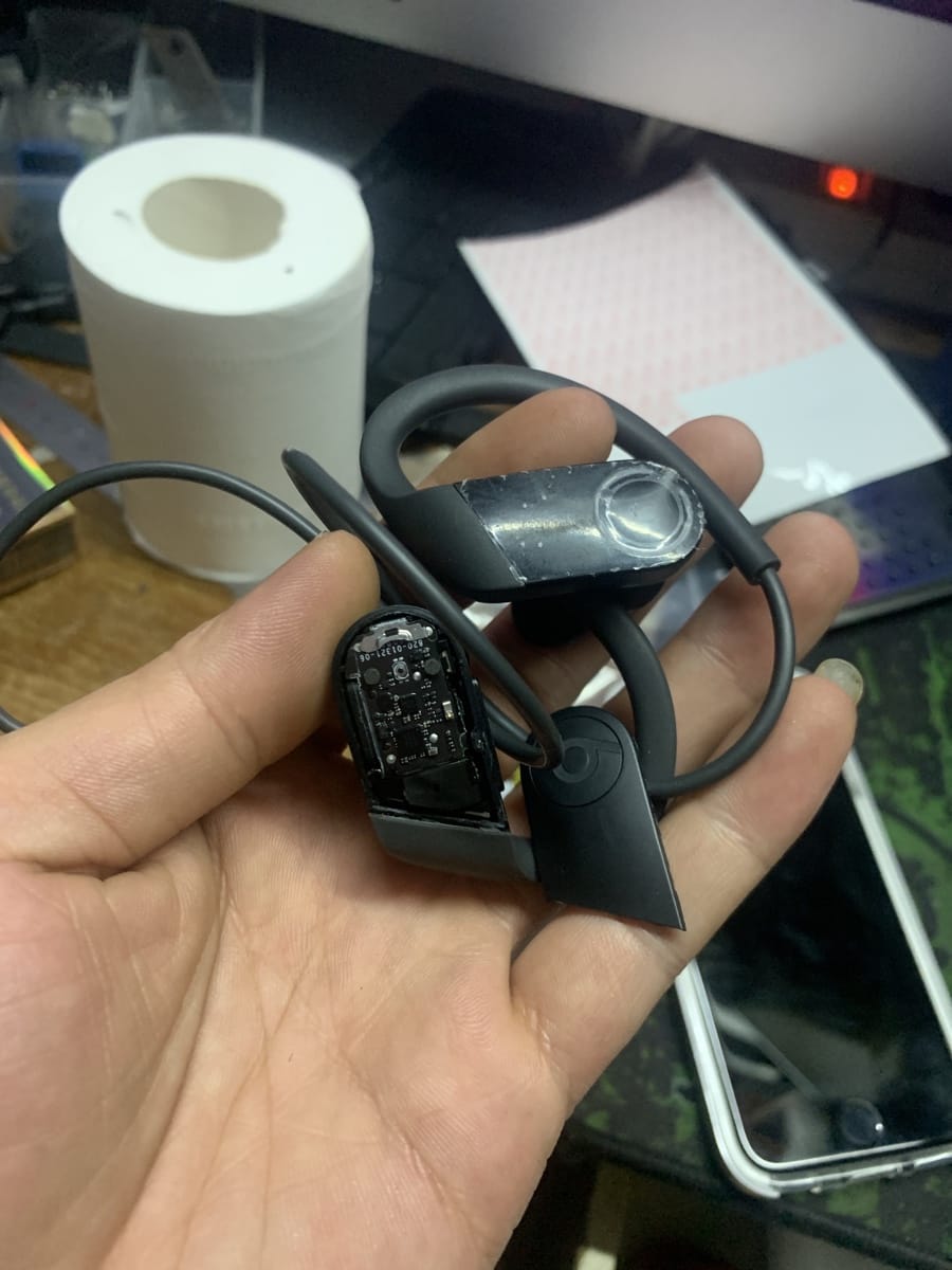 beats 坏的耳机，只此一个。