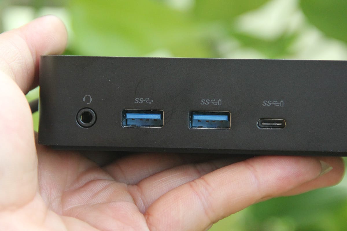 DELL D6000 TYPE-C USB-C及USB3.0 反向供电65瓦 苹果 windows 通用 雷电3双连接扩展坞站 三台4K屏或一台5k屏