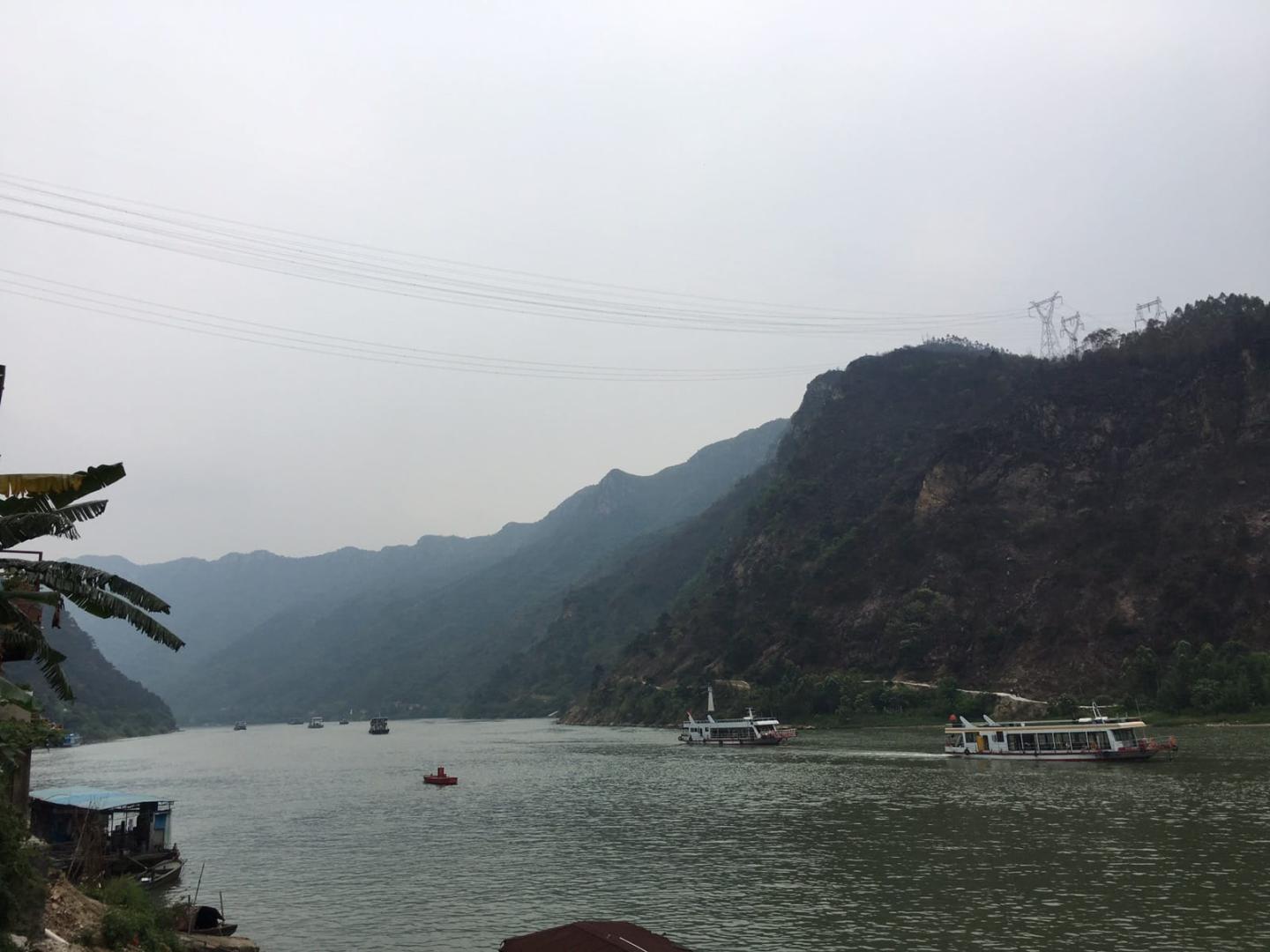 五一劳动节 一家人来清远市白庙码头
