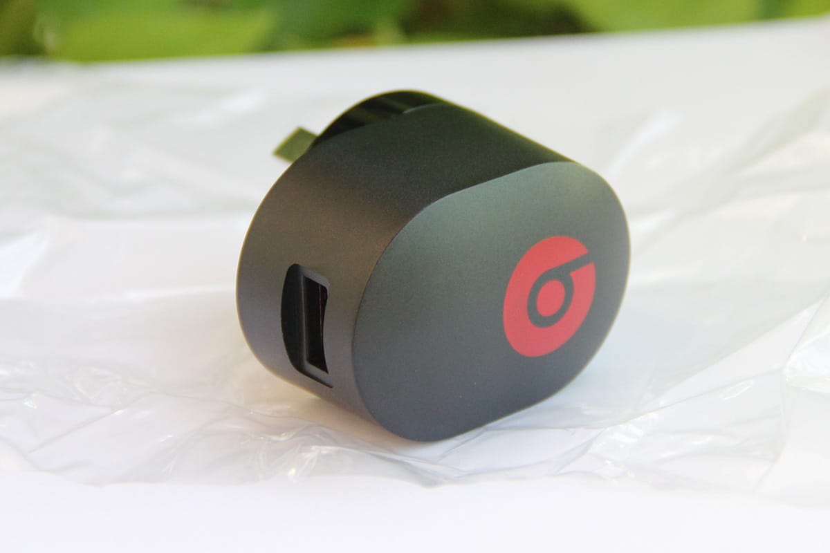 全新原装正品 魔声Beats Studio Solo2 pill beats耳机充电器5V2.1A 澳标八角 BEATS by Dr. Dre USB Power Adapter Wall Charger 10W 5V B0507