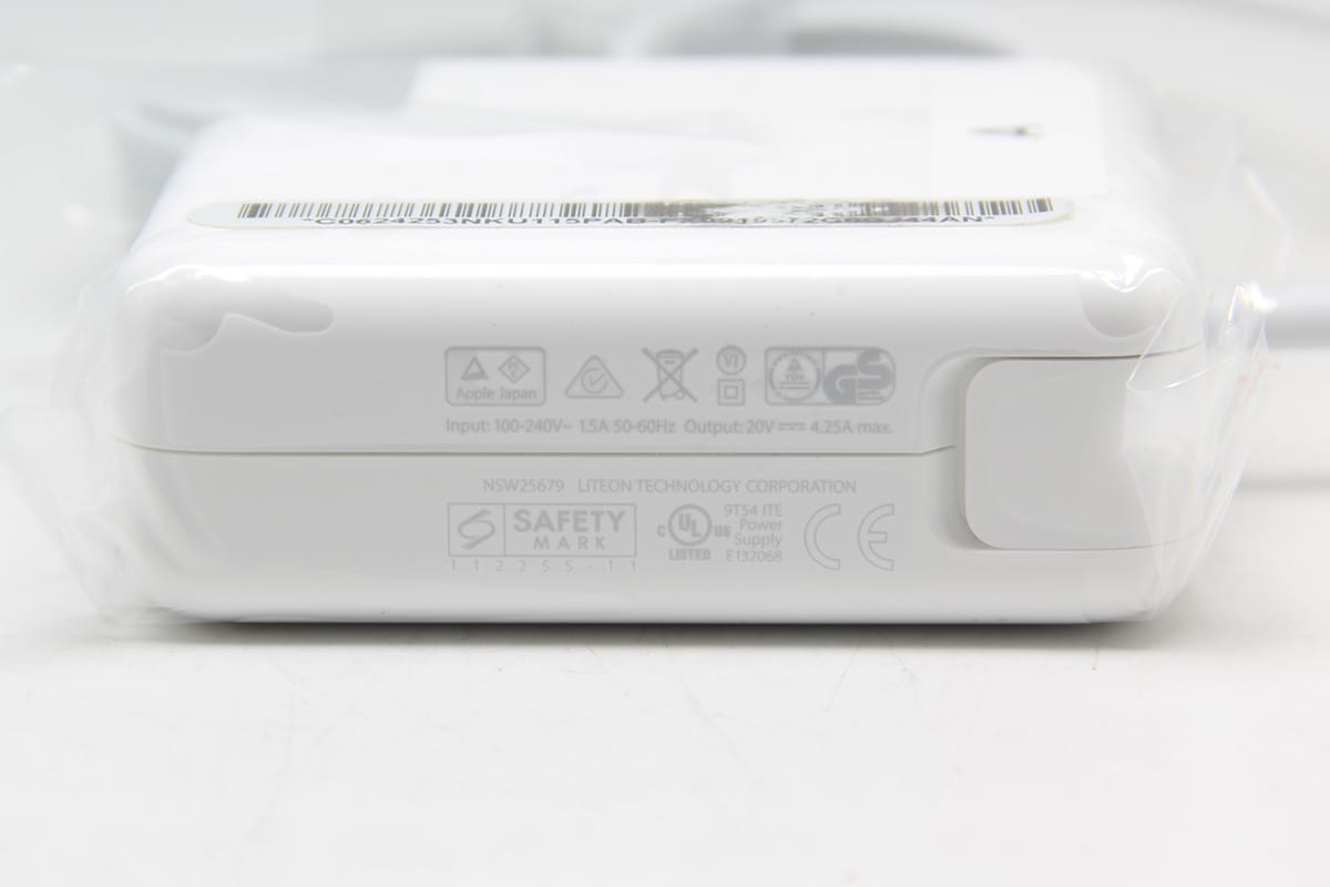 原装Apple MagSafe/MagSafe2 牙刷头/直头/电源适配器45瓦 60瓦 85瓦 老款10-15年MACbookpro 充电器 原装Apple MagSafe/MagSafe2 牙刷头/直头/电源适配器45瓦 60瓦 85瓦 老款10-15年MACbookpro 充电器