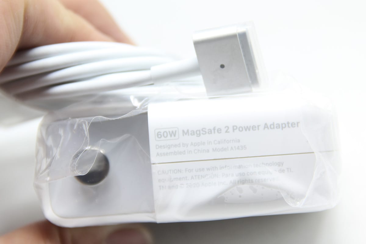 原装Apple MagSafe/MagSafe2 牙刷头/直头/电源适配器45瓦 60瓦 85瓦 老款10-15年MACbookpro 充电器 原装Apple MagSafe/MagSafe2 牙刷头/直头/电源适配器45瓦 60瓦 85瓦 老款10-15年MACbookpro 充电器