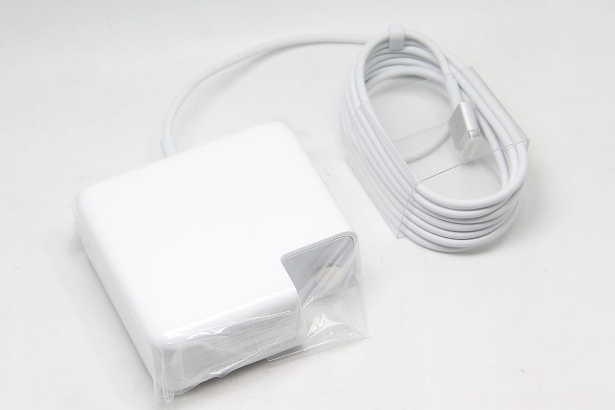 原装Apple MagSafe/MagSafe2 牙刷头/直头/电源适配器45瓦 60瓦 85瓦 老款10-15年MACbookpro 充电器 原装Apple MagSafe/MagSafe2 牙刷头/直头/电源适配器45瓦 60瓦 85瓦 老款10-15年MACbookpro 充电器