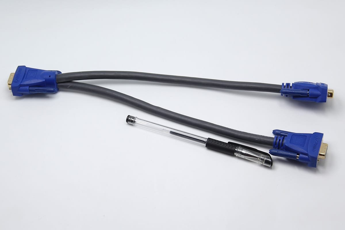原装cablestogo24K镀金 VGA一分二视频线 显示器分离Y型线 29610