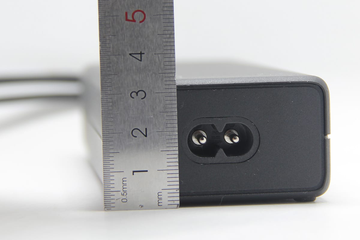 原装全新go pro业力充电器Karma Grip USB-C设备电源 KWSK1 84W 原装全新go pro业力充电器Karma Grip USB-C设备电源 KWSK1 84W