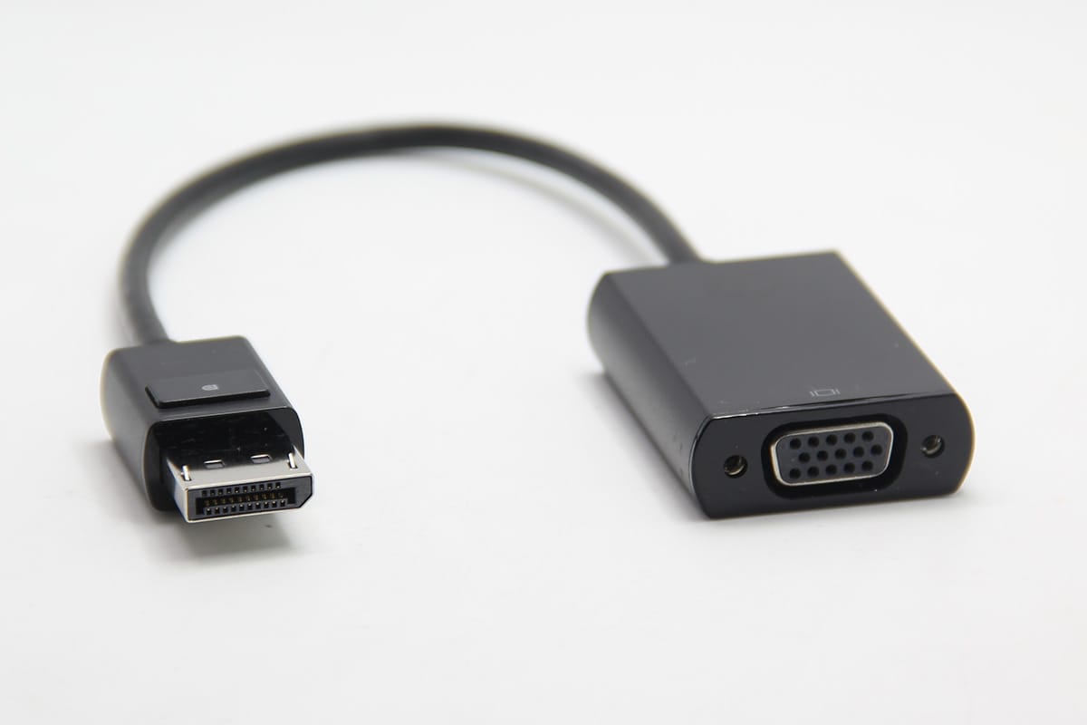 原装惠普标准DP转VGA DP TO VGA 电脑外接投影仪转接线转换线主动式外接3屏线