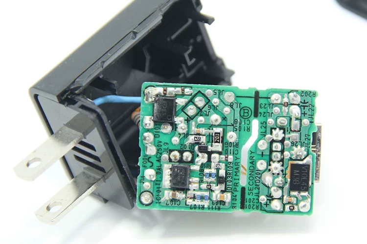 原装索尼AC-UUD11手机平板相机 充电宝充电器5V 1.5A 电源适配器 原装索尼AC-UUD11手机平板相机 充电宝充电器5V 1.5A 电源适配器