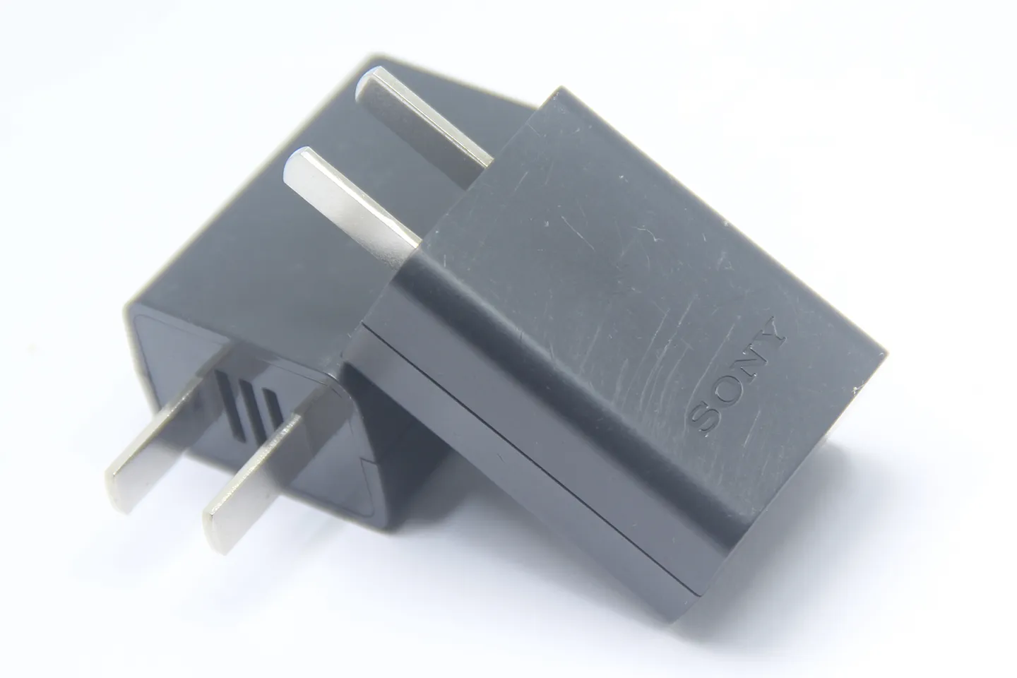 原装索尼AC-UUD11手机平板相机 充电宝充电器5V 1.5A 电源适配器 原装索尼AC-UUD11手机平板相机 充电宝充电器5V 1.5A 电源适配器