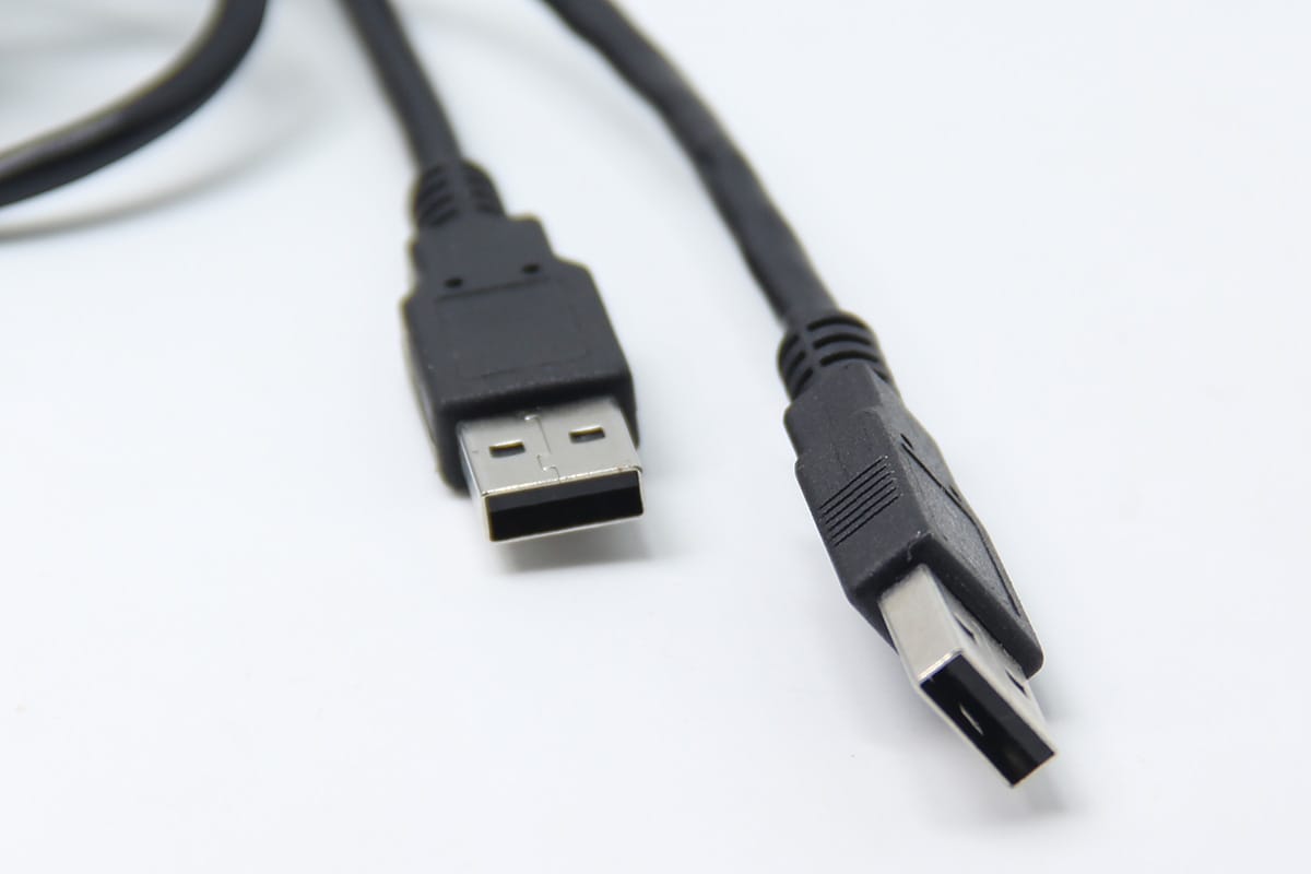 原装美国startech.com USB转DVI USB转VGA外接多屏炒股看盘多显示器扩展器