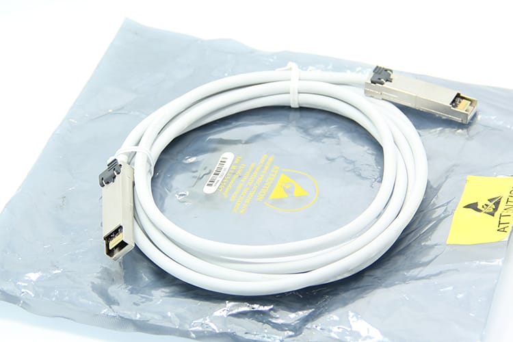 原装进口堆叠线 591-0302 4GB fibre optic r76 3m长服务器线