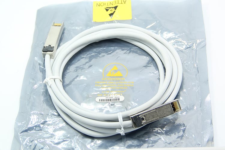 原装进口堆叠线 591-0302 4GB fibre optic r76 3m长服务器线