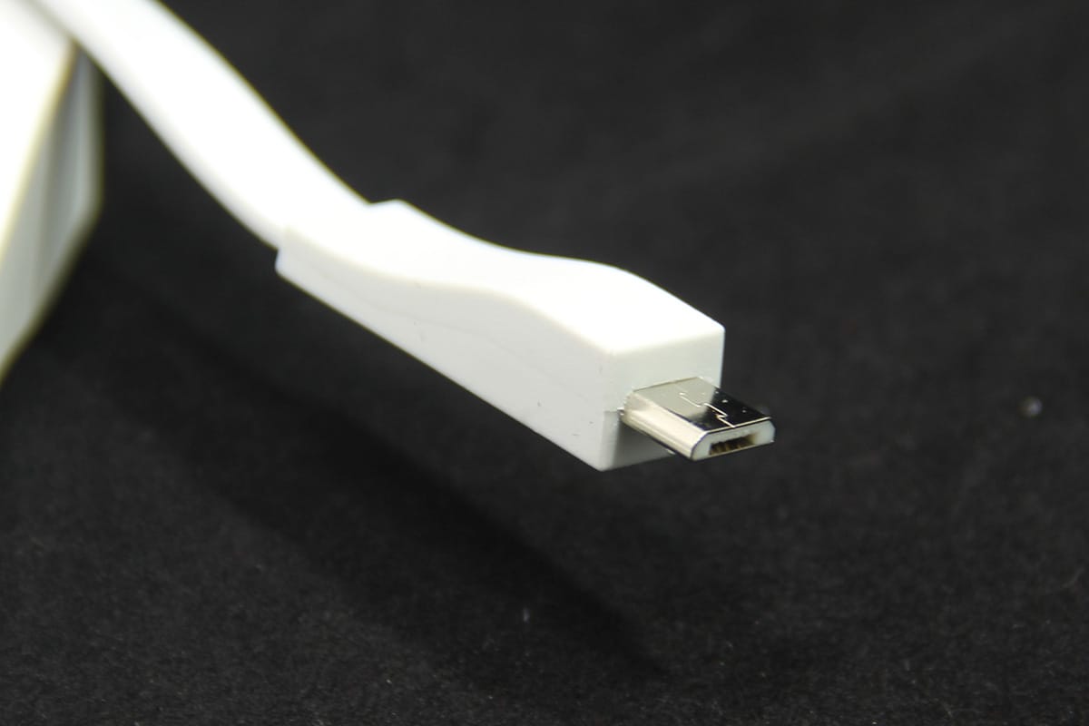 原装进口罗技UE大电流快充面条数据线安卓手机通用超柔软线 micro USB充电线 logitech UE boom数据线