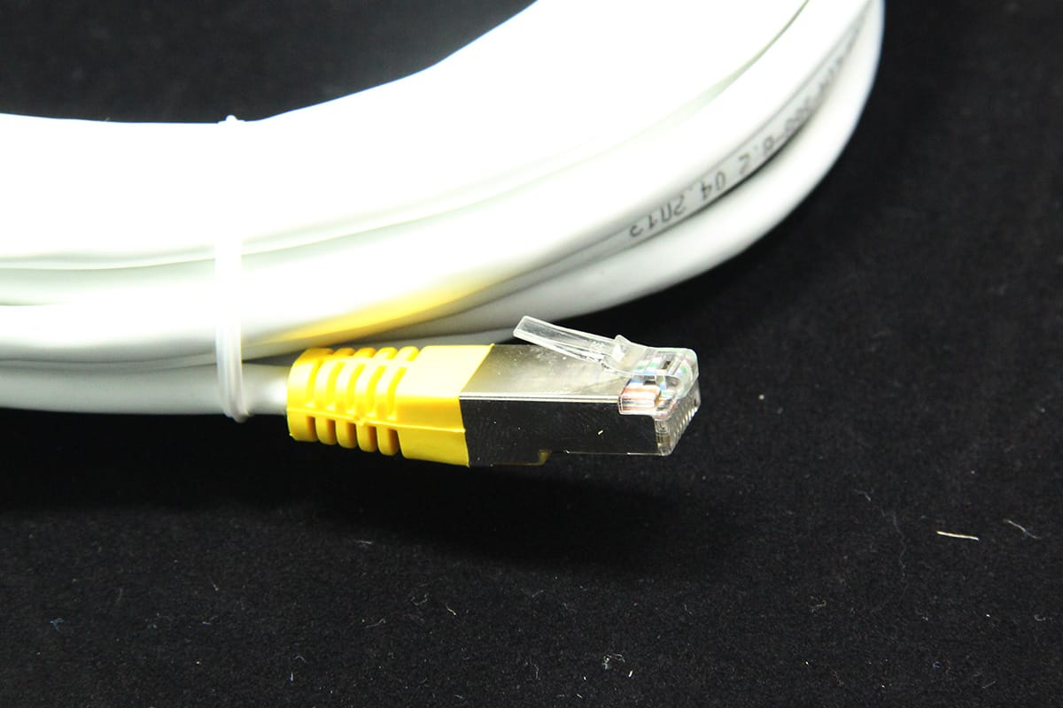 原装进口vodafone TV Center 2000双绞线千兆网线带地线防雷铝箔纸屏蔽层7米tv电视iptv网线