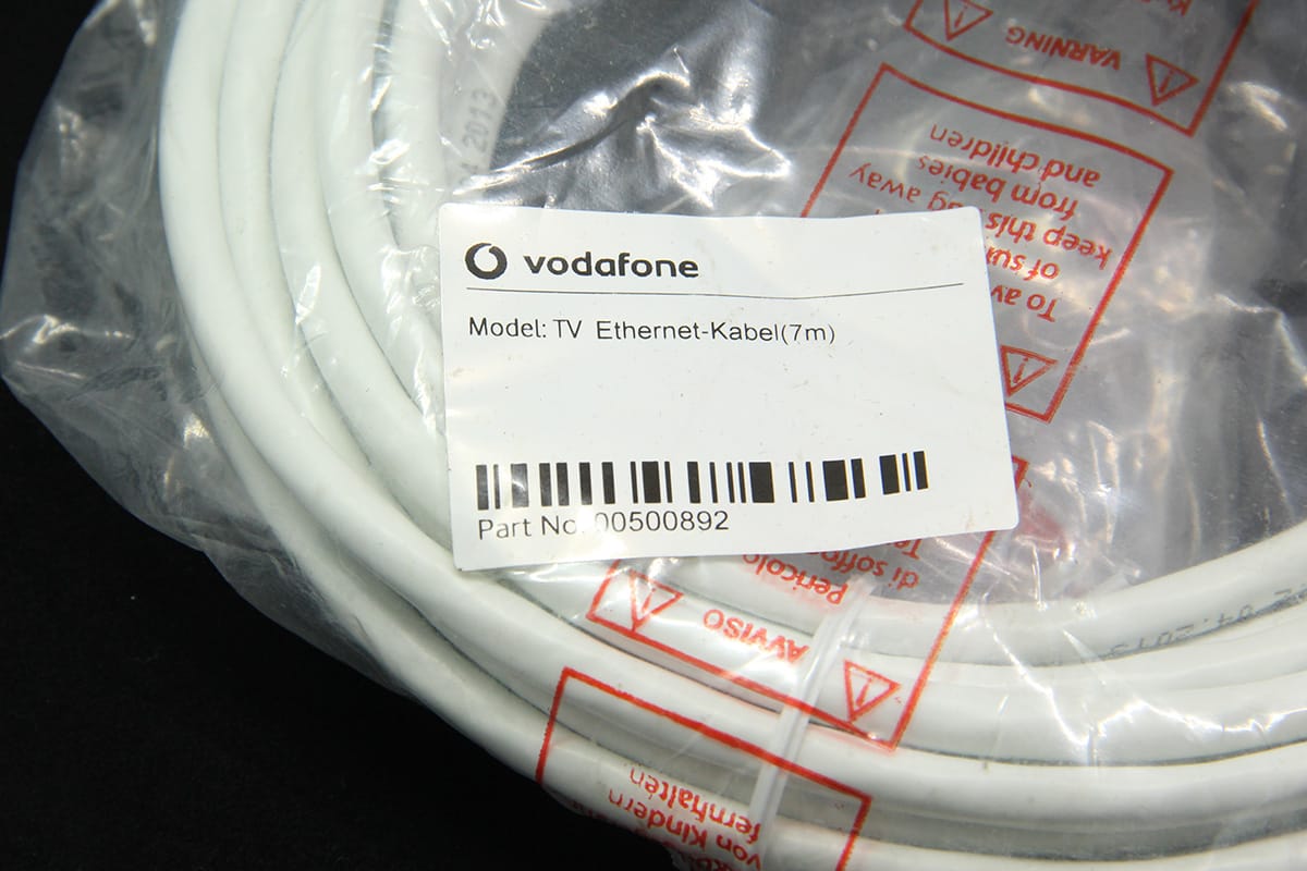 原装进口vodafone TV Center 2000双绞线千兆网线带地线防雷铝箔纸屏蔽层7米tv电视iptv网线