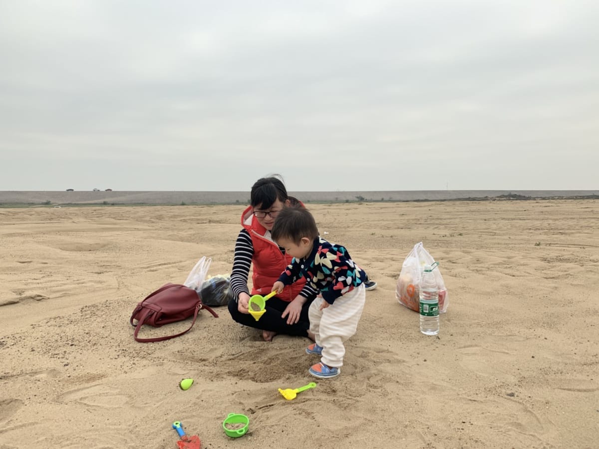 周末沙滩 陪伴