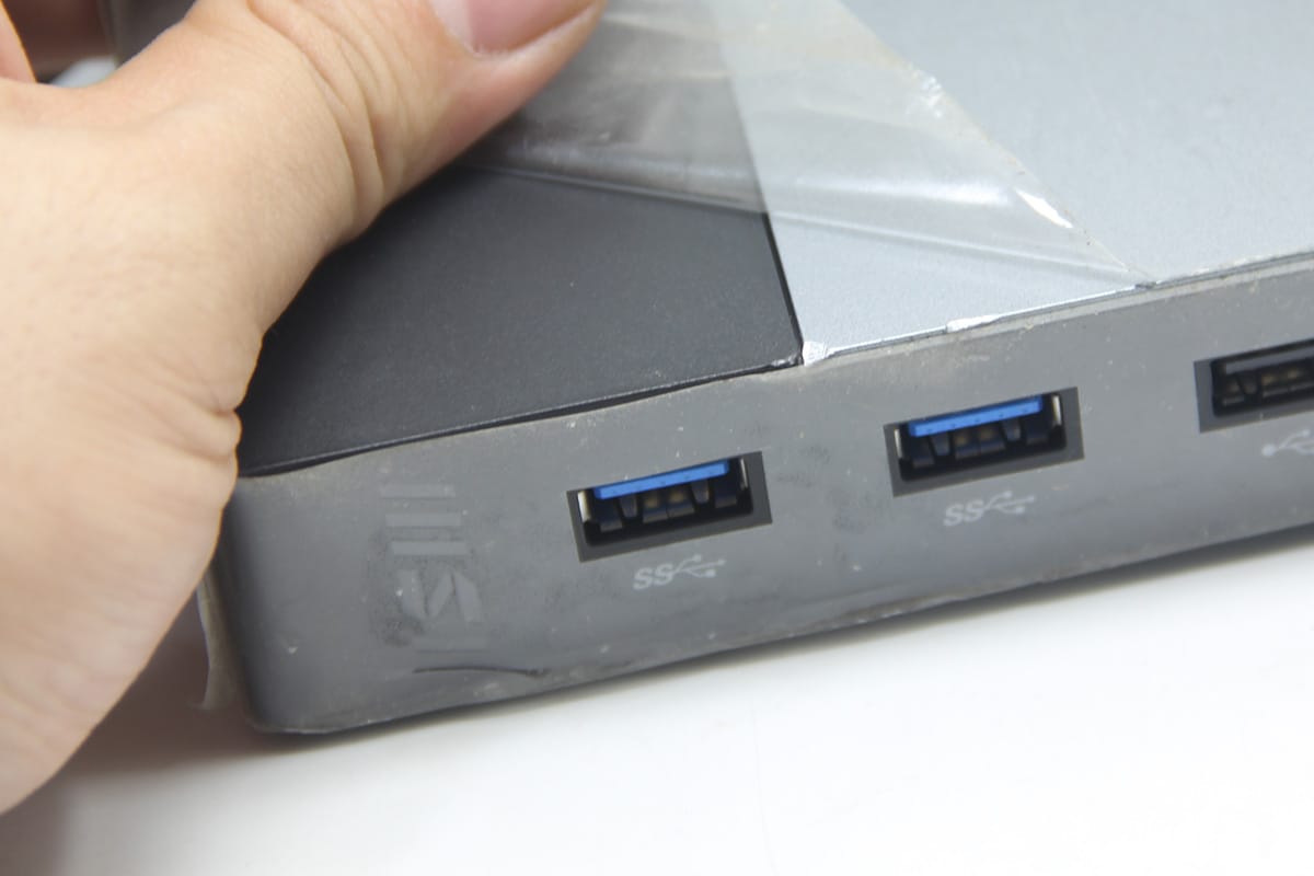 微星 MSI  MS-1P15 USB-C 扩展坞 Gen 2 DP1.4 USB3.2 gen2 100瓦PD供电