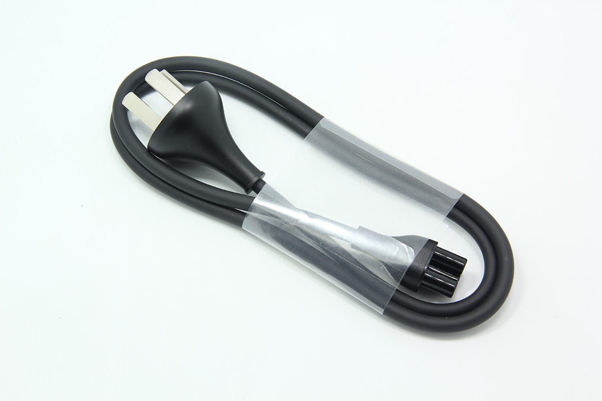 戴尔 HA65NM130 笔记本新款超薄65瓦电源适配器19.5V 3.34A 插头带指示灯