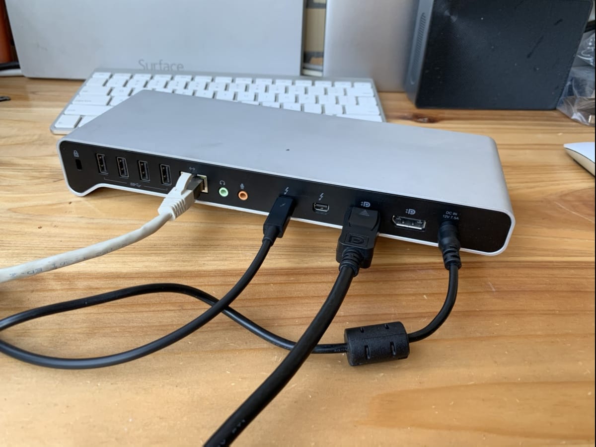 泰格斯 Dock210 雷电2扩展坞 7个USB3.0 双DP 千兆以太网 1个雷电2扩2个DP显示器