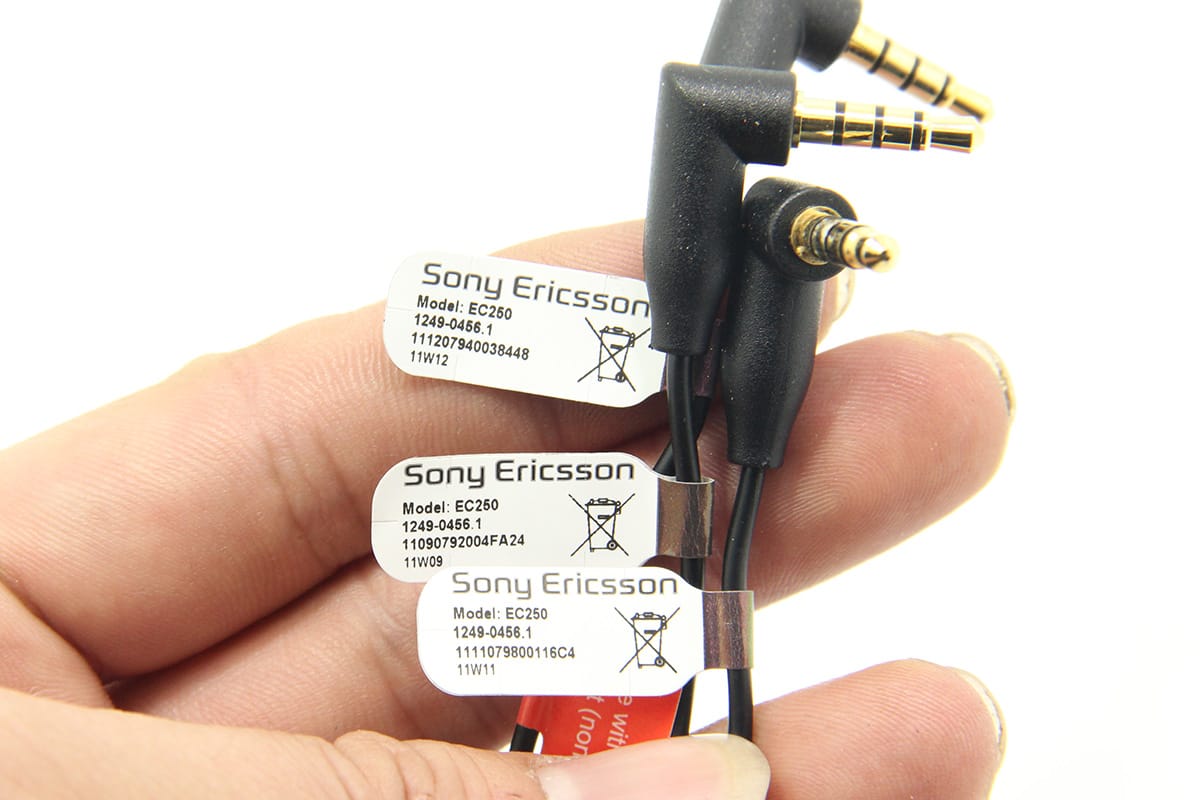 索尼 R800/R800X EC250耳机适配器(1249 - 0456)3.5mm公对母音频延长线 索尼 R800/R800X EC250耳机适配器(1249 - 0456)3.5mm公对母音频延长线