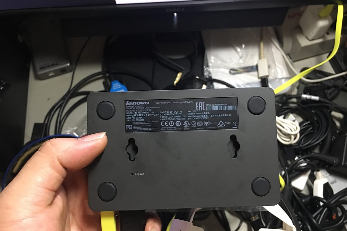 联想thinkpad无线显示适配器投影安卓手机同屏器 转HDMI vga Miracast投射 联想thinkpad无线显示适配器投影安卓手机同屏器 转HDMI vga Miracast投射