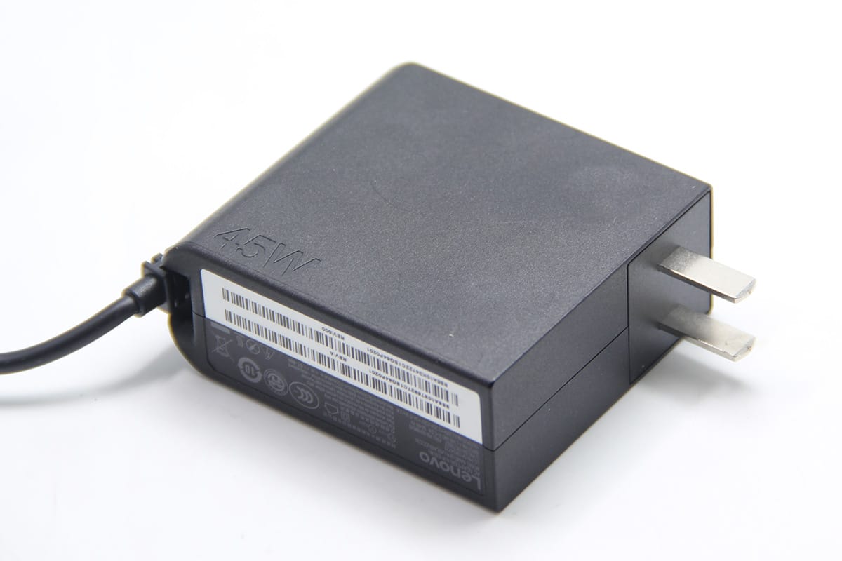 联想thinkpad电脑便携式USB-C电源充电器45W PD2.0多电压输出供电