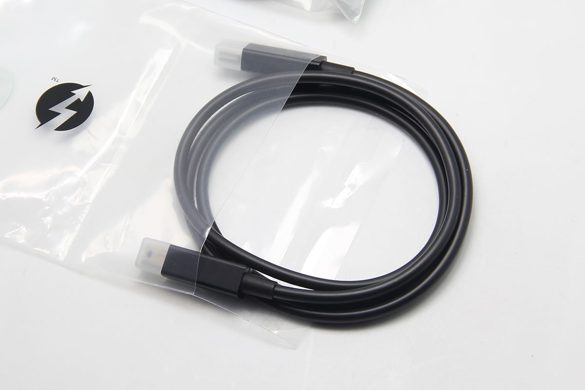苹果1米雷电2数据线Thunderbolt2高速传输20G雷雳口雷电硬盘盒连接线