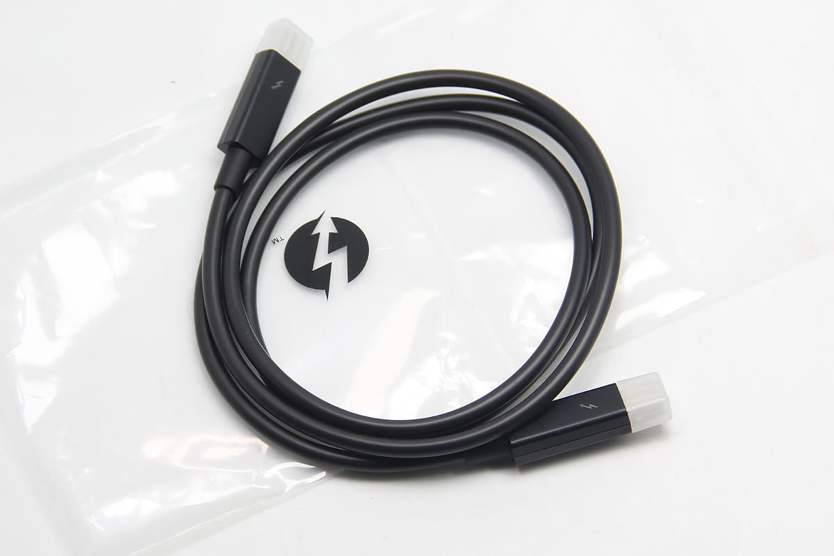 苹果1米雷电2数据线Thunderbolt2高速传输20G雷雳口雷电硬盘盒连接线