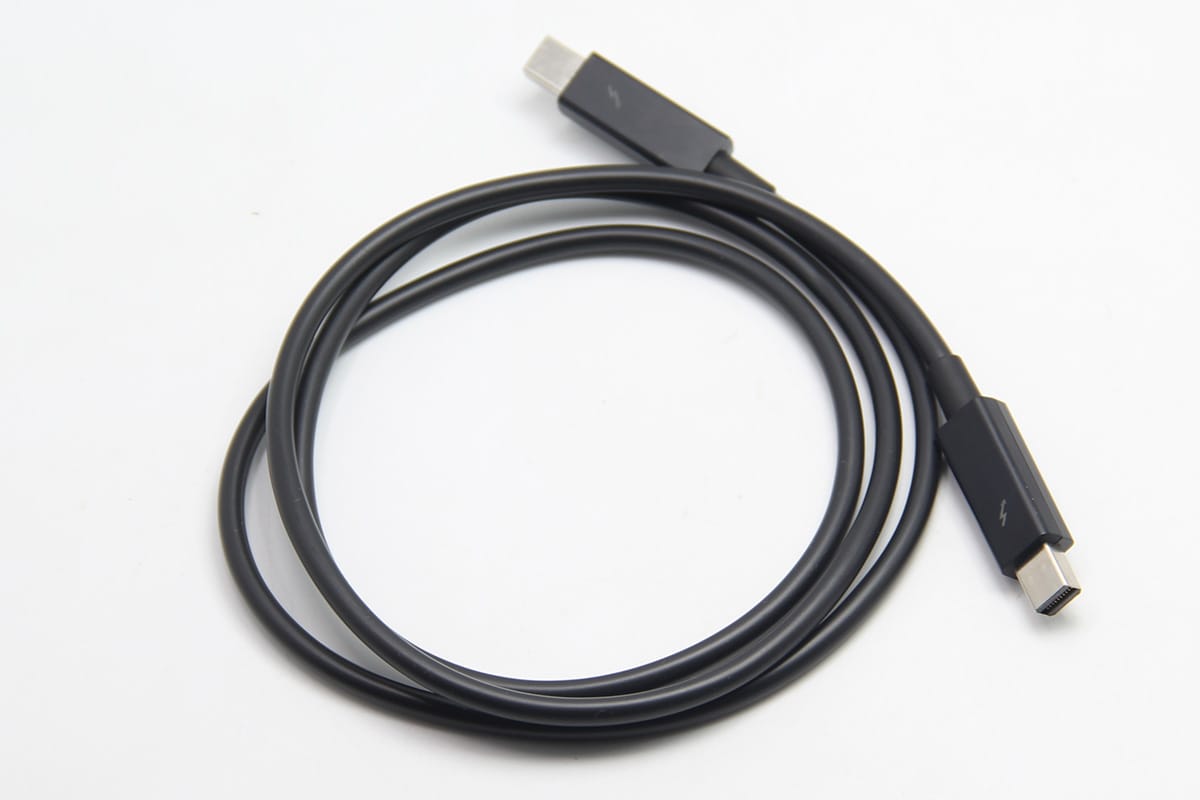 苹果1米雷电2数据线Thunderbolt2高速传输20G雷雳口雷电硬盘盒连接线