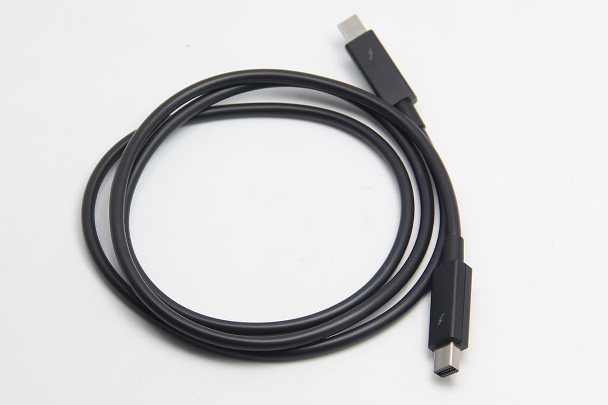 苹果1米雷电2数据线Thunderbolt2高速传输20G雷雳口雷电硬盘盒连接线
