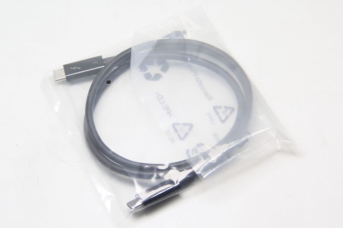 贝尔金 belkin 雷电3数据线0.8米100瓦PD满速40G带宽 5K/8K显示器信号线
