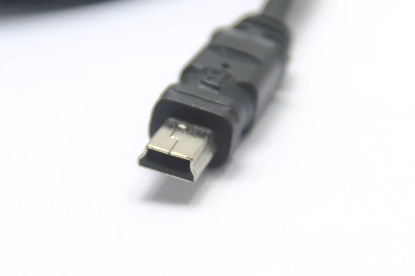 贝尔金1.8米 通用T口线 5pin Mini USB-B充电数据线行车记录仪相机MP3老年机充电线 贝尔金1.8米 通用T口线 5pin Mini USB-B充电数据线行车记录仪相机MP3老年机充电线