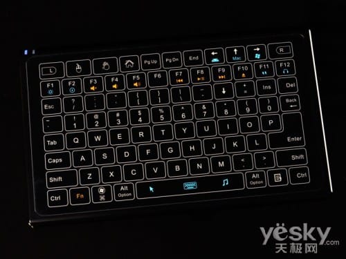资料：云控制 FelTouch Magic蓝牙触控键鼠评测