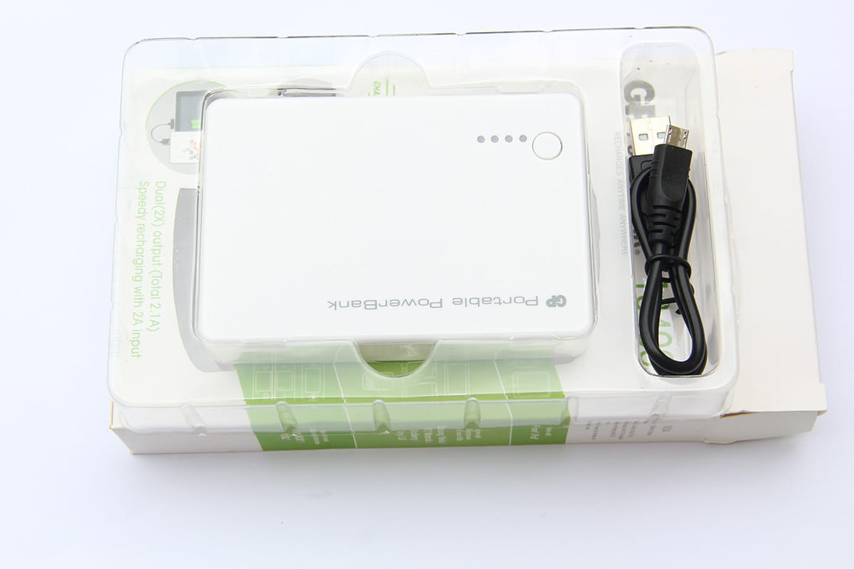 超霸GP充电宝Power Bank 5200mAh移动电源 GP352A GPACCX352009 GPGP352AGE-2B1