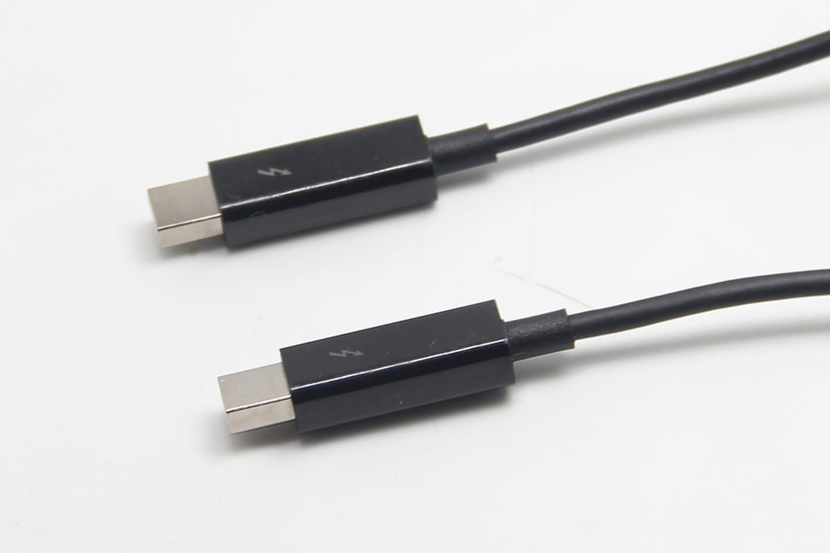 雷电2转USB3.0 千兆网卡TB2USB3GE TB2USB3ES esata 便携式转换器老款Mac电脑外扩接口 Thunderbolt 转千兆以太网加 USB 3.0 - Thunderbolt 适配器 为配备 Thunderbolt™ 的 MacBook® 或 Ultrabook™ 添加一个千兆以太网端口和一个 USB 3.0 集线器端口