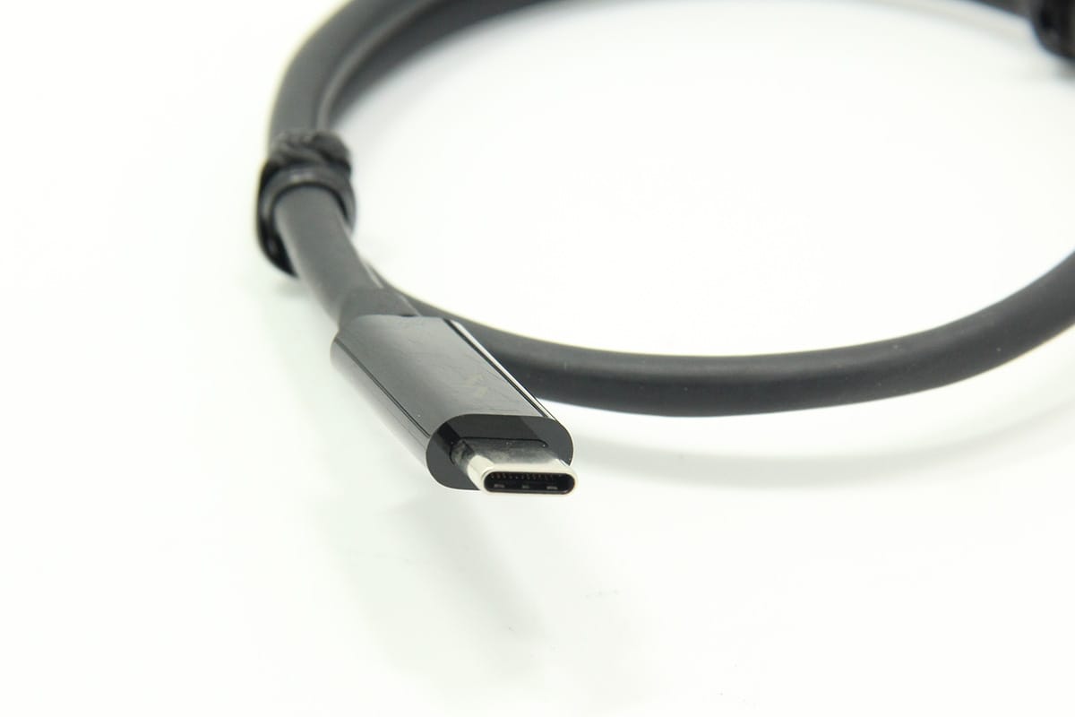 雷电3USB数据线Type-C公对公MacBook充电Thunderbolt 3连接线0.5米
