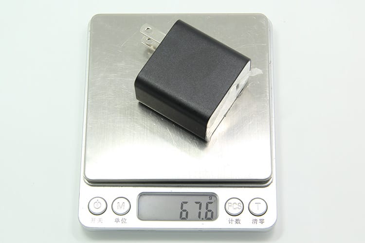 飞宏代工HTC usb-c充电器5v 3A及9v 2A 快充模式火牛手机充电器适用于HTC