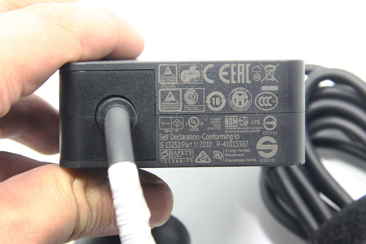 HP 5V=2A/12V=3A/15V=3A 45瓦电源适配器USB-Type-C TPN-CA02 828622-002