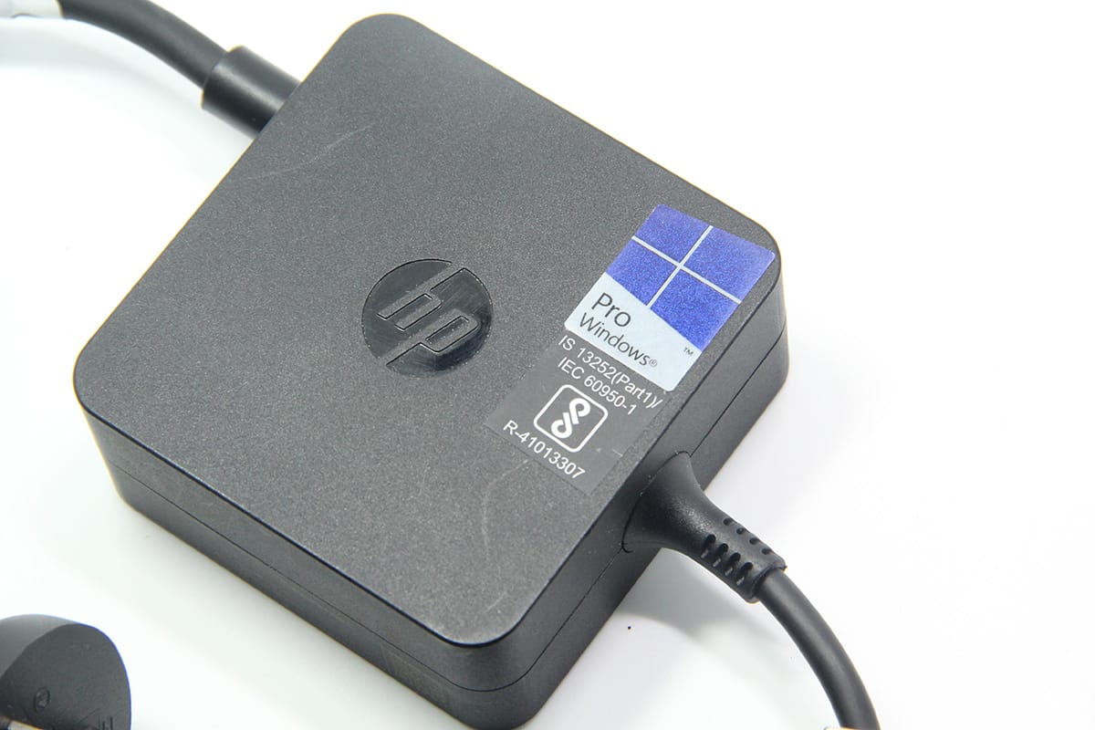 HP 5V=2A/12V=3A/15V=3A 45瓦电源适配器USB-Type-C TPN-CA02 828622-002