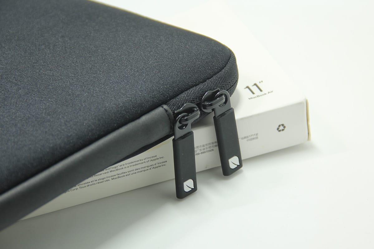 Incase macbook air pro reatina 11寸 12寸 13寸 15寸笔记本电脑包 内胆包 neoprene classic sleeve
