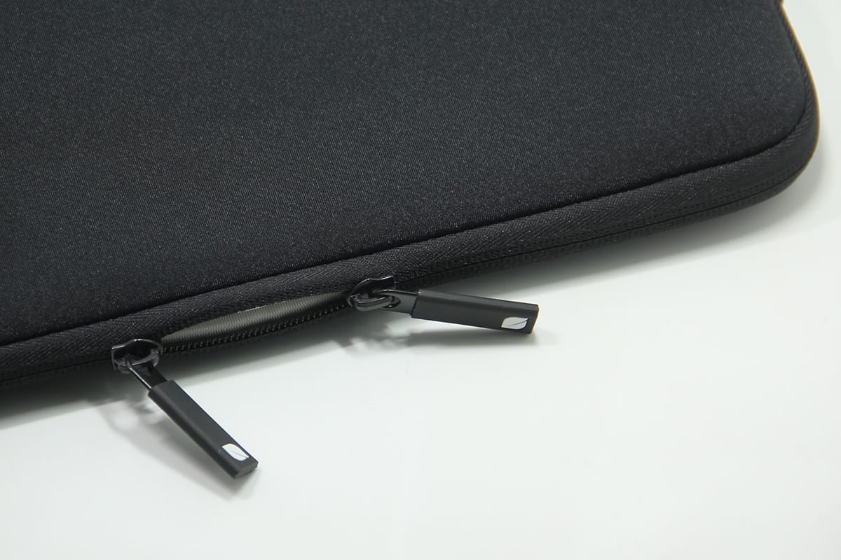 Incase macbook air pro reatina 11寸 12寸 13寸 15寸笔记本电脑包 内胆包 neoprene classic sleeve