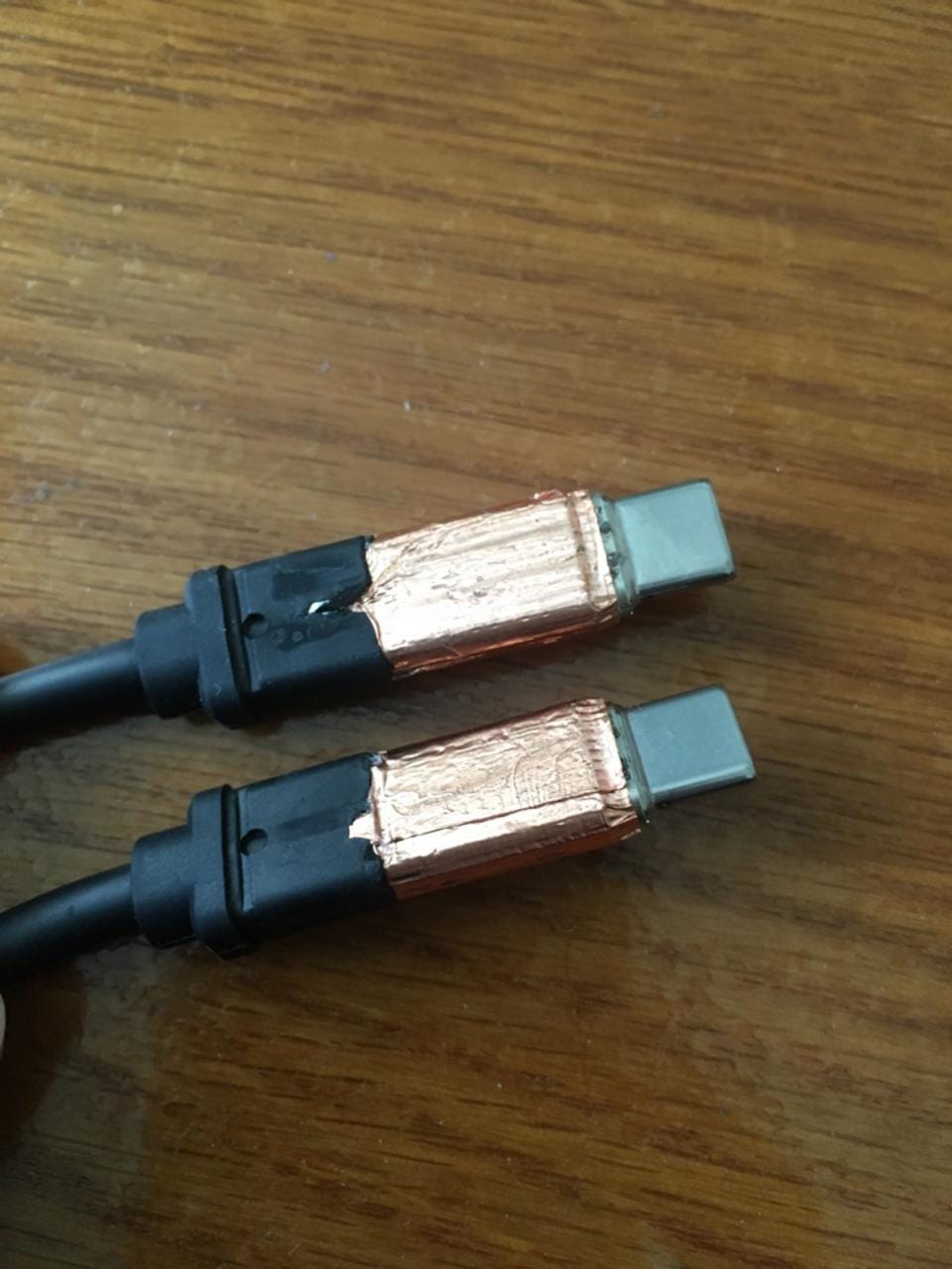 LG Thunderbolt3 40Gbps 5A 100W雷电3数据线5K Type-C SSD硬盘nvme EGPU外置显卡MacBook雷雳3