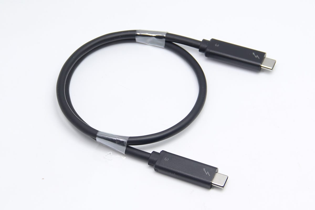 LG Thunderbolt3 40Gbps 5A 100W雷电3数据线5K Type-C SSD硬盘nvme EGPU外置显卡MacBook雷雳3