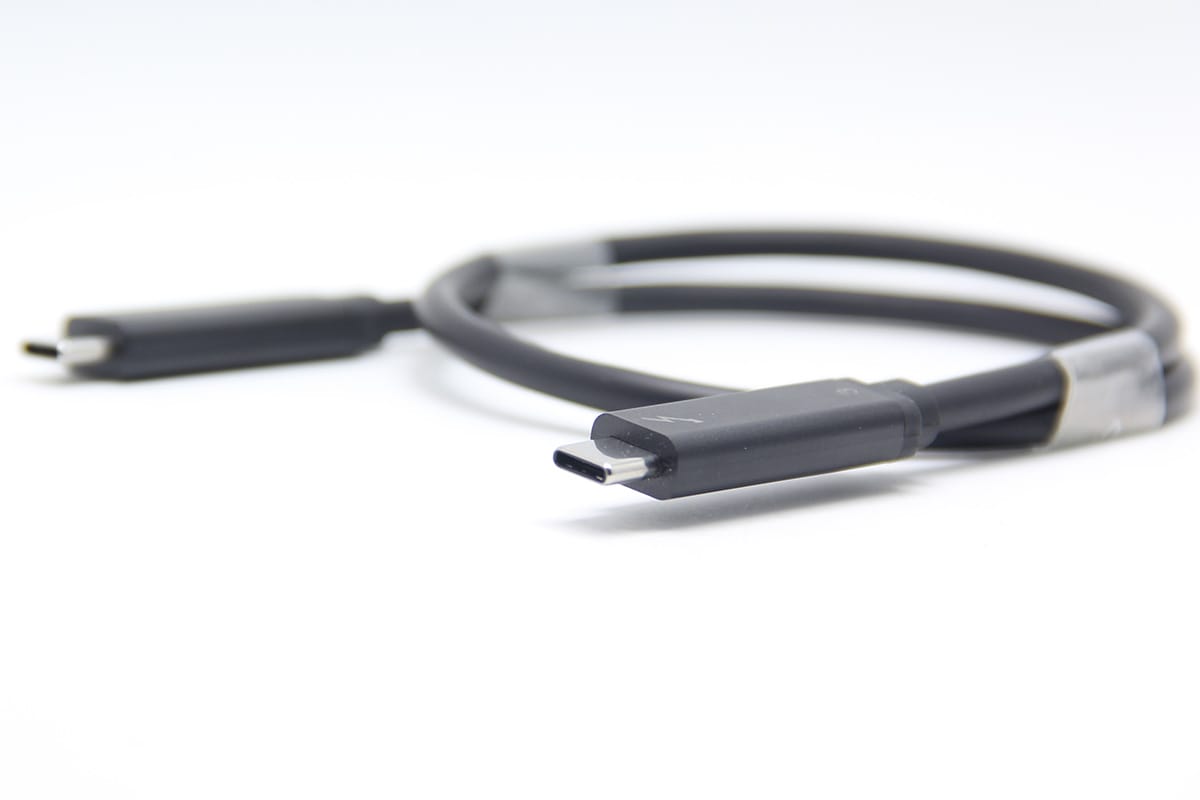 LG Thunderbolt3 40Gbps 5A 100W雷电3数据线5K Type-C SSD硬盘nvme EGPU外置显卡MacBook雷雳3