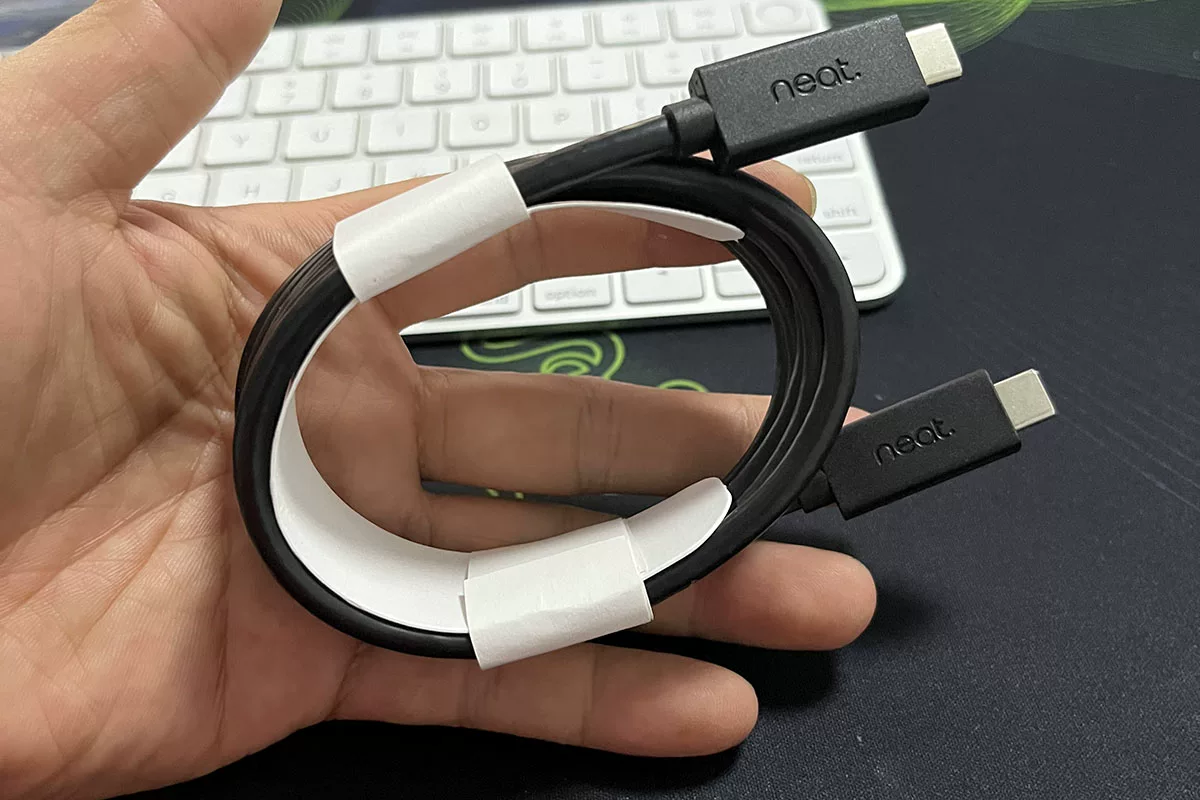 neat.全功能C数据线5A 100瓦 20G半速雷电 充电 显示器视频 数据传输线
