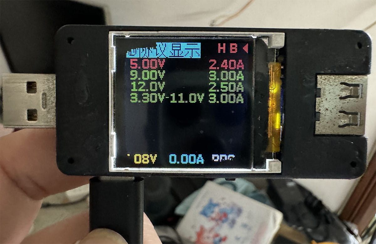 OMARS 铝合金外壳便携小巧PD30瓦点烟器车充手机快速充电协议全兼容华为/苹果/三星/LG等等 OMARS 铝合金外壳便携小巧PD30瓦点烟器车充手机快速充电协议全兼容华为/苹果/三星/LG等等