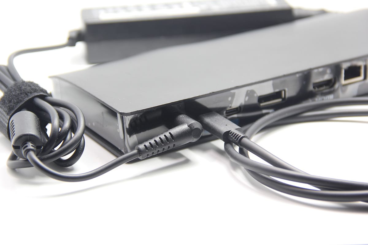 SD4600P USB-C 双路 4K 通用扩展坞（60W 供电） - DP 和 HDMI - Win/Chrome/Mac